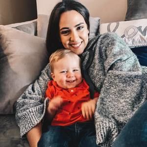 Meet your Posher, Kayla